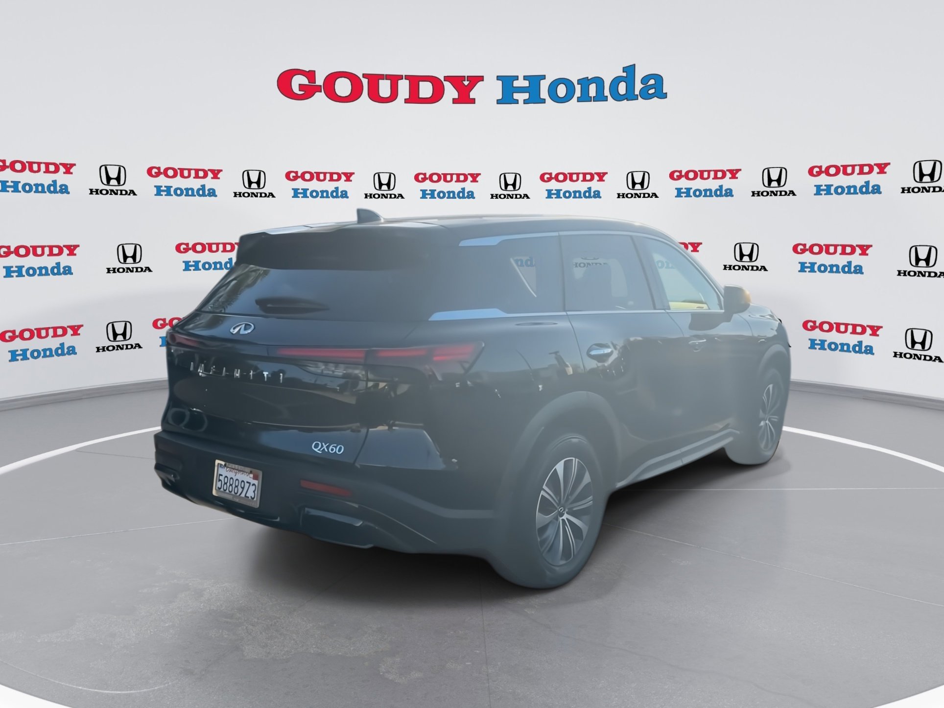 Used 2024 INFINITI QX60 Pure image 8