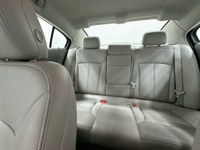 Used 2013 Buick LaCrosse Leather FWD image 24