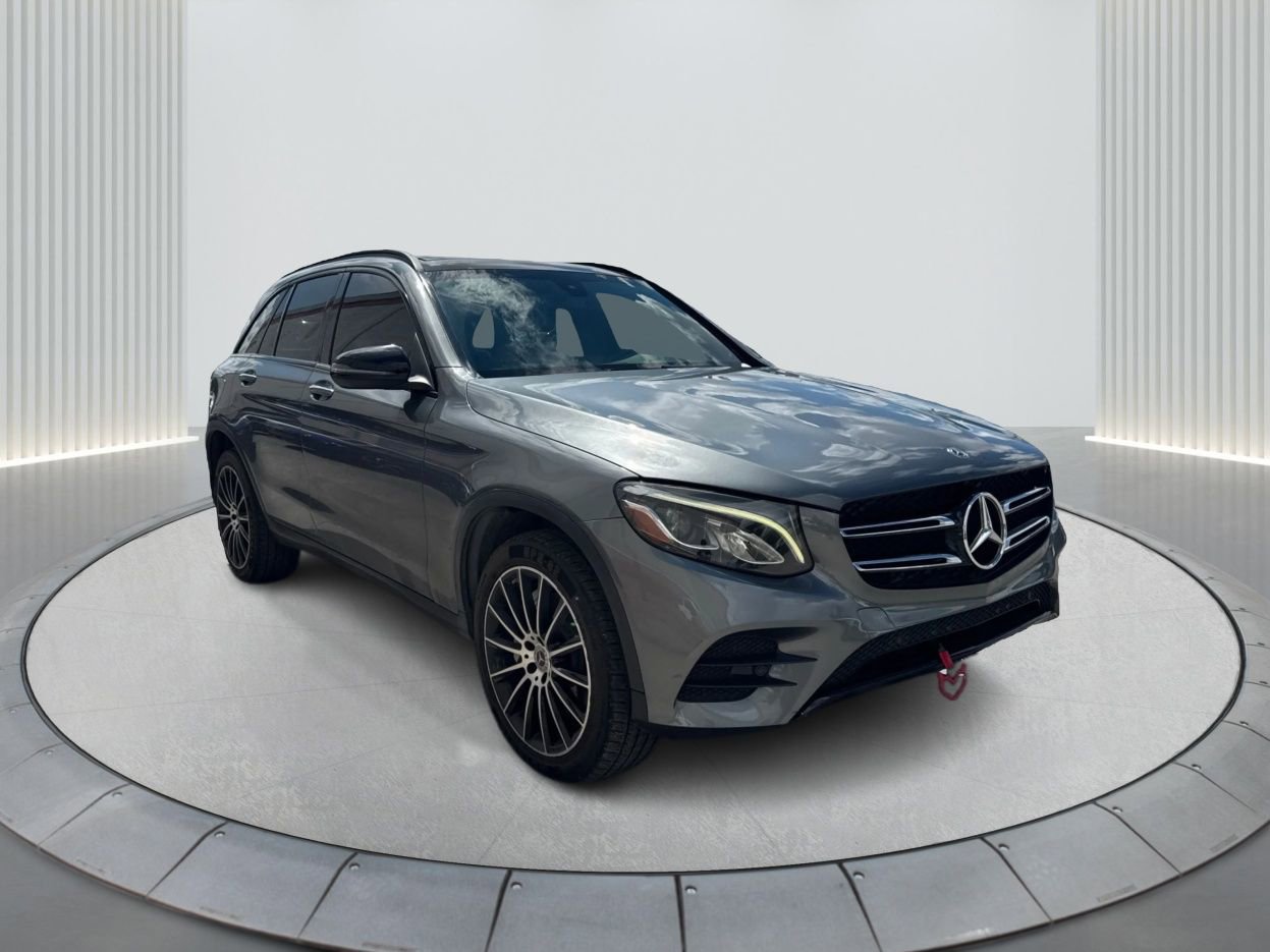Used 2019 Mercedes-Benz GLC 300 image 3