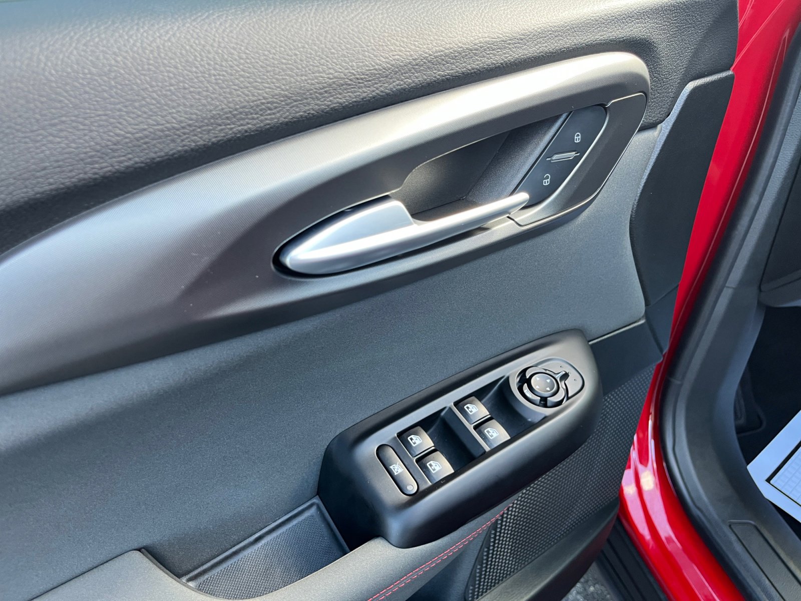 New 2025 Dodge Hornet GT w/ Cold Weather Group image 13