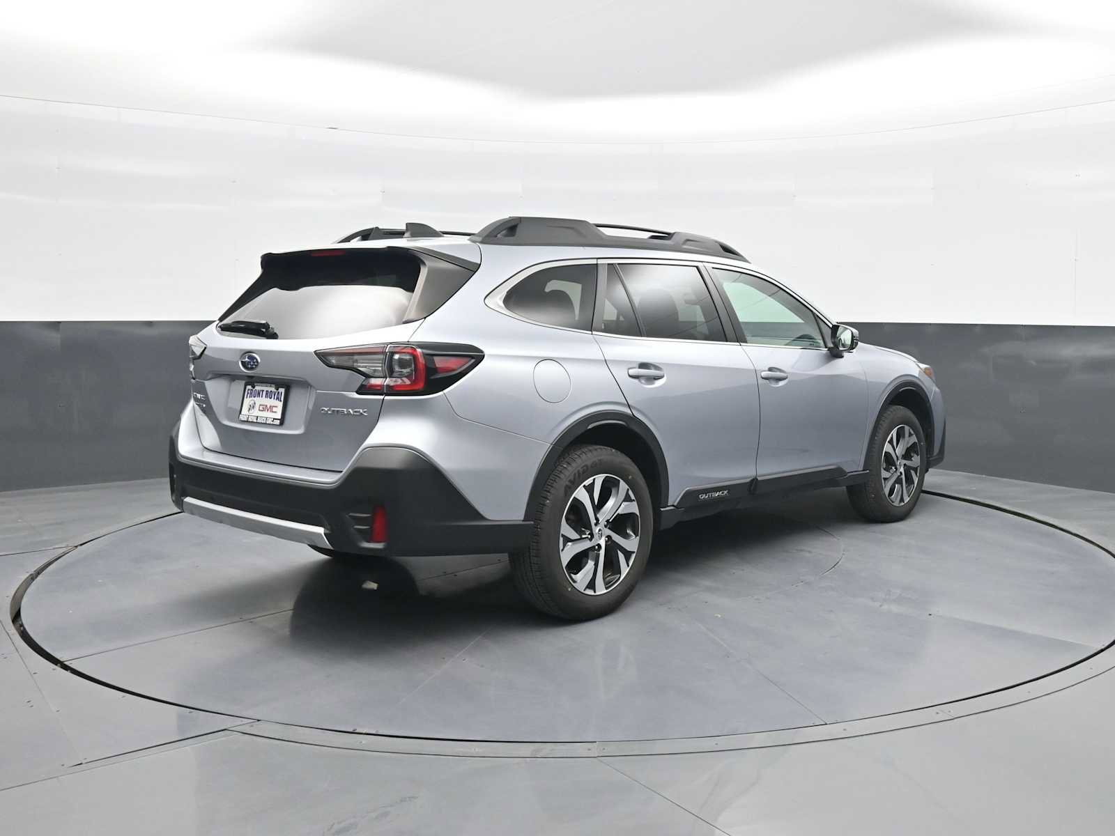 Used 2022 Subaru Outback Limited image 8