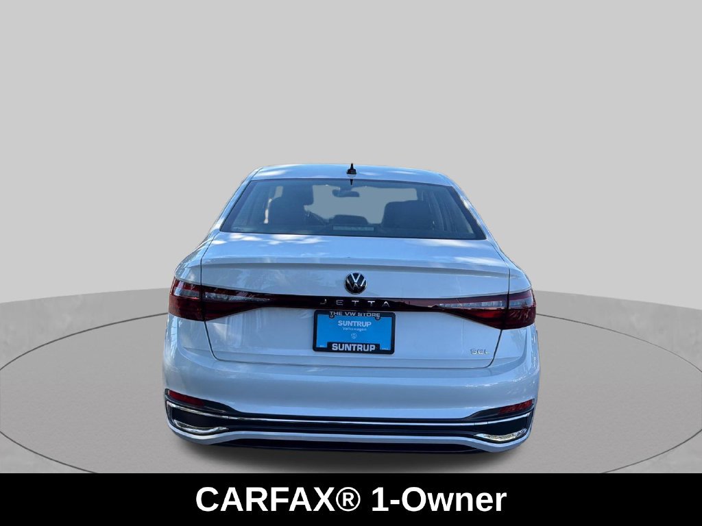 Used 2025 Volkswagen Jetta SEL FWD image 4