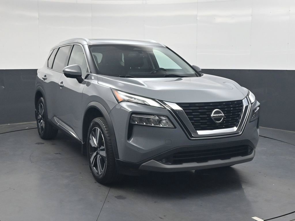 Used 2021 Nissan Rogue SL w/ Premium Package FWD image 2