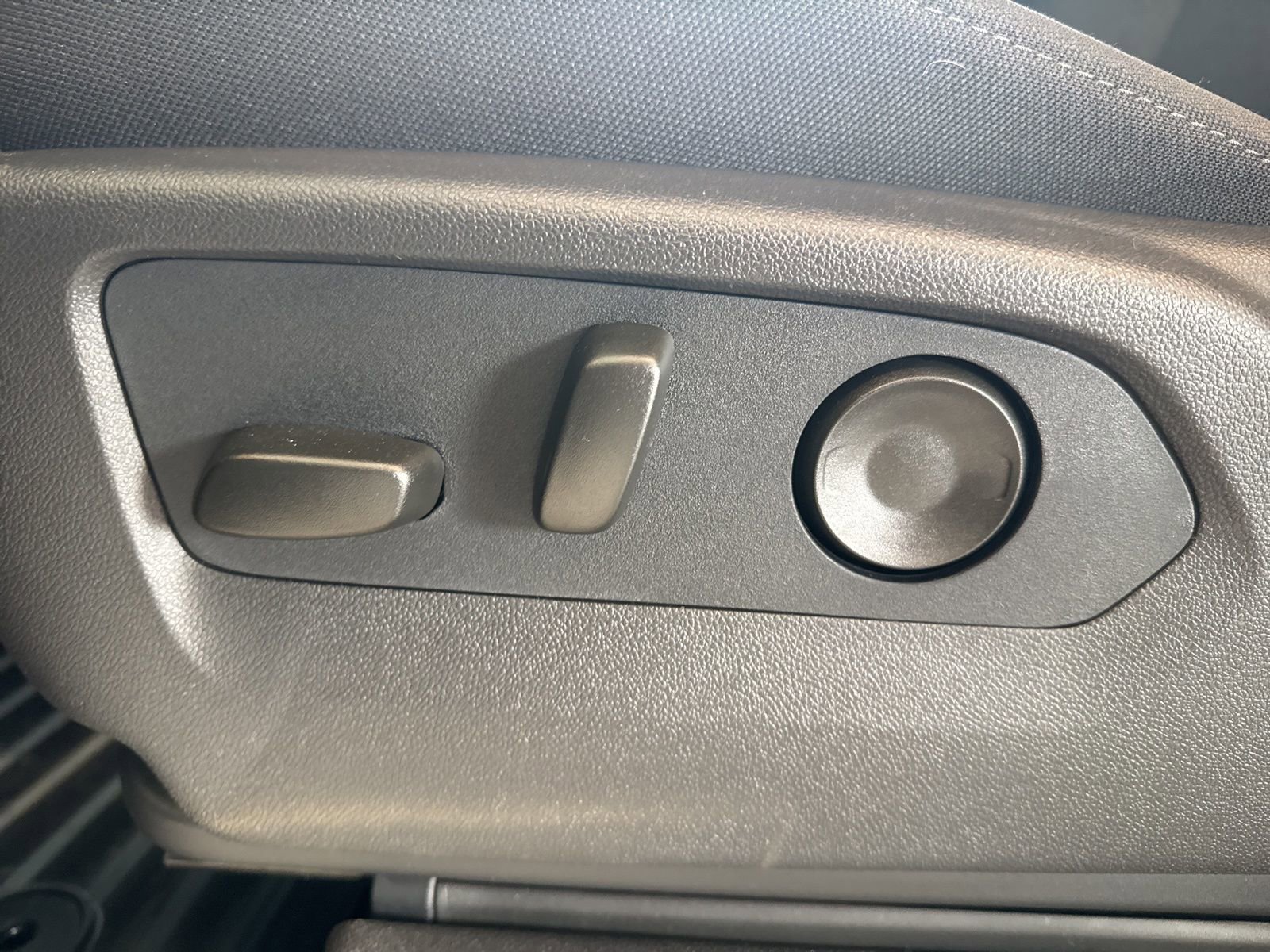 New 2026 Chevrolet Silverado 1500 LT image 18