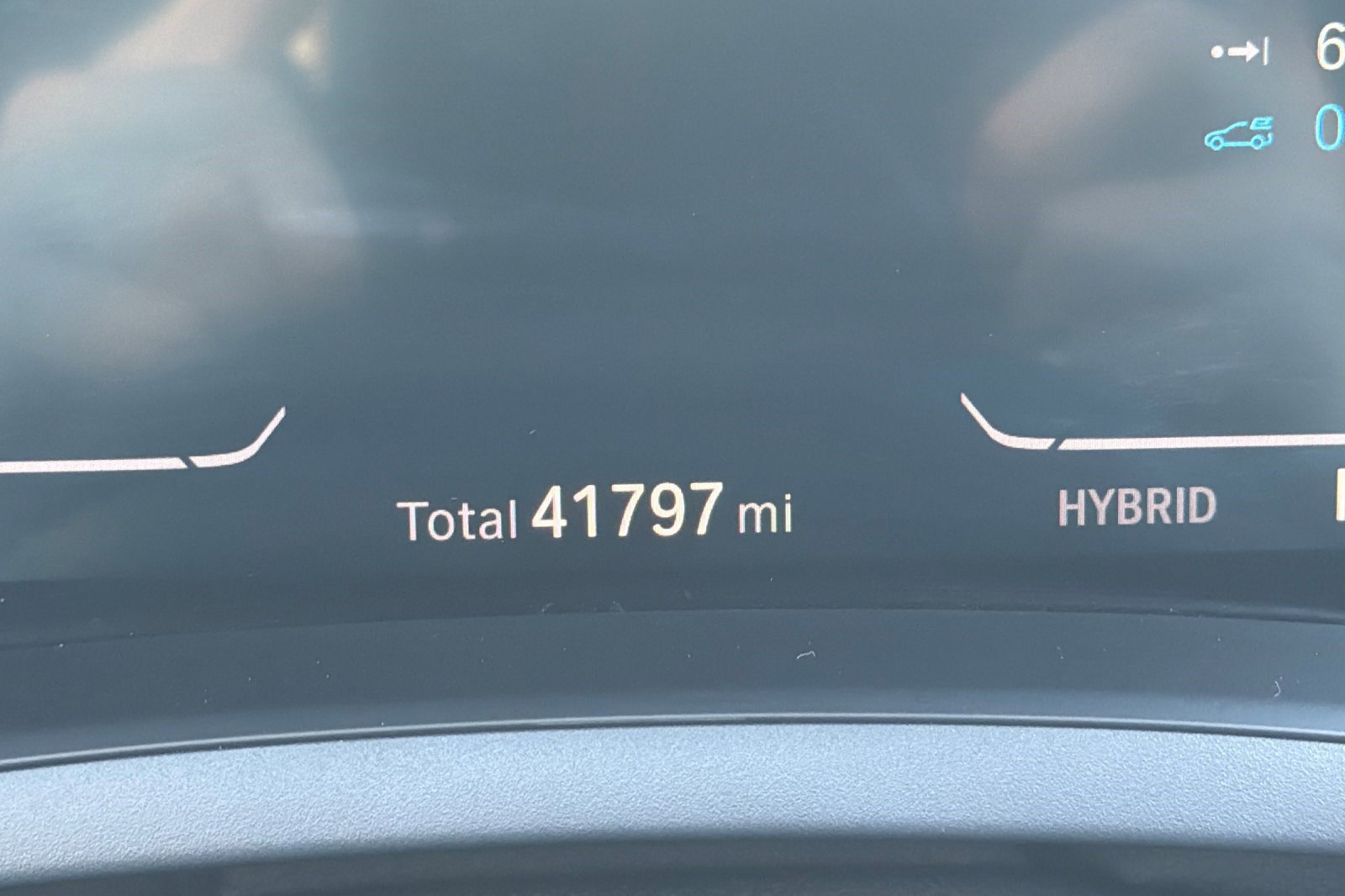 Certified 2022 BMW 330e 330e w/ Convenience Package image 35