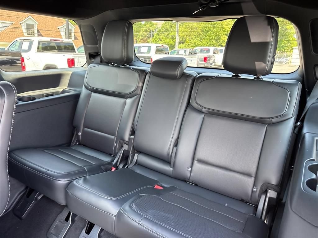 New 2027 Ford Expedition Platinum w/ Stealth Performance Package AWD/4WD image 19
