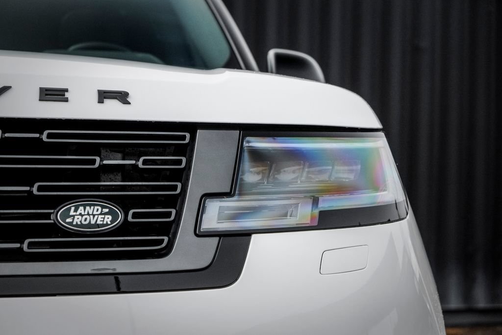New 2026 Land Rover Range Rover SE AWD/4WD image 6