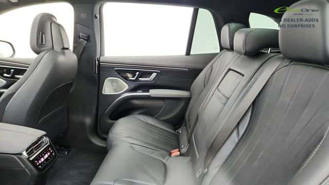 Used 2023 Mercedes-Benz EQS 450+ SUV image 28