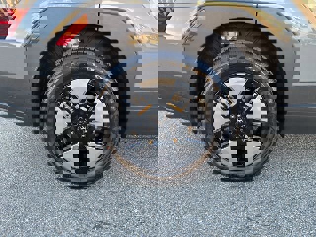 New 2026 Hyundai Santa Fe SE image 39