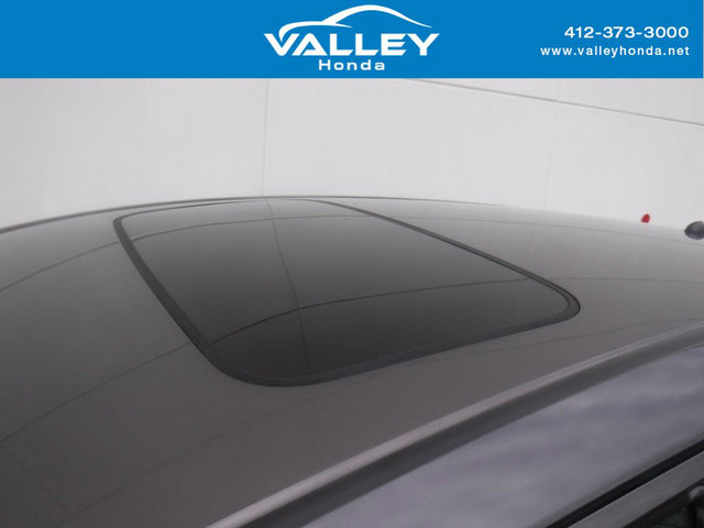 Used 2016 Honda Fit EX image 4