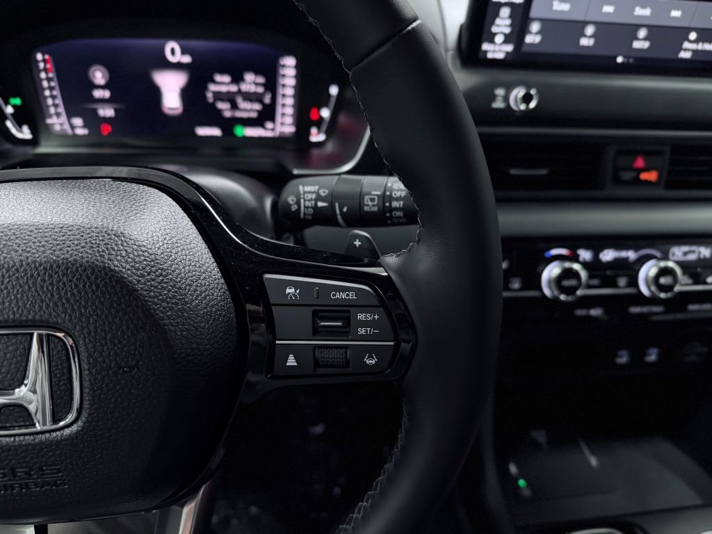 New 2026 Honda Pilot Touring image 32