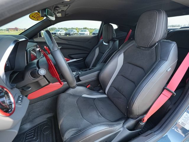 Used 2022 Chevrolet Camaro SS RWD image 23