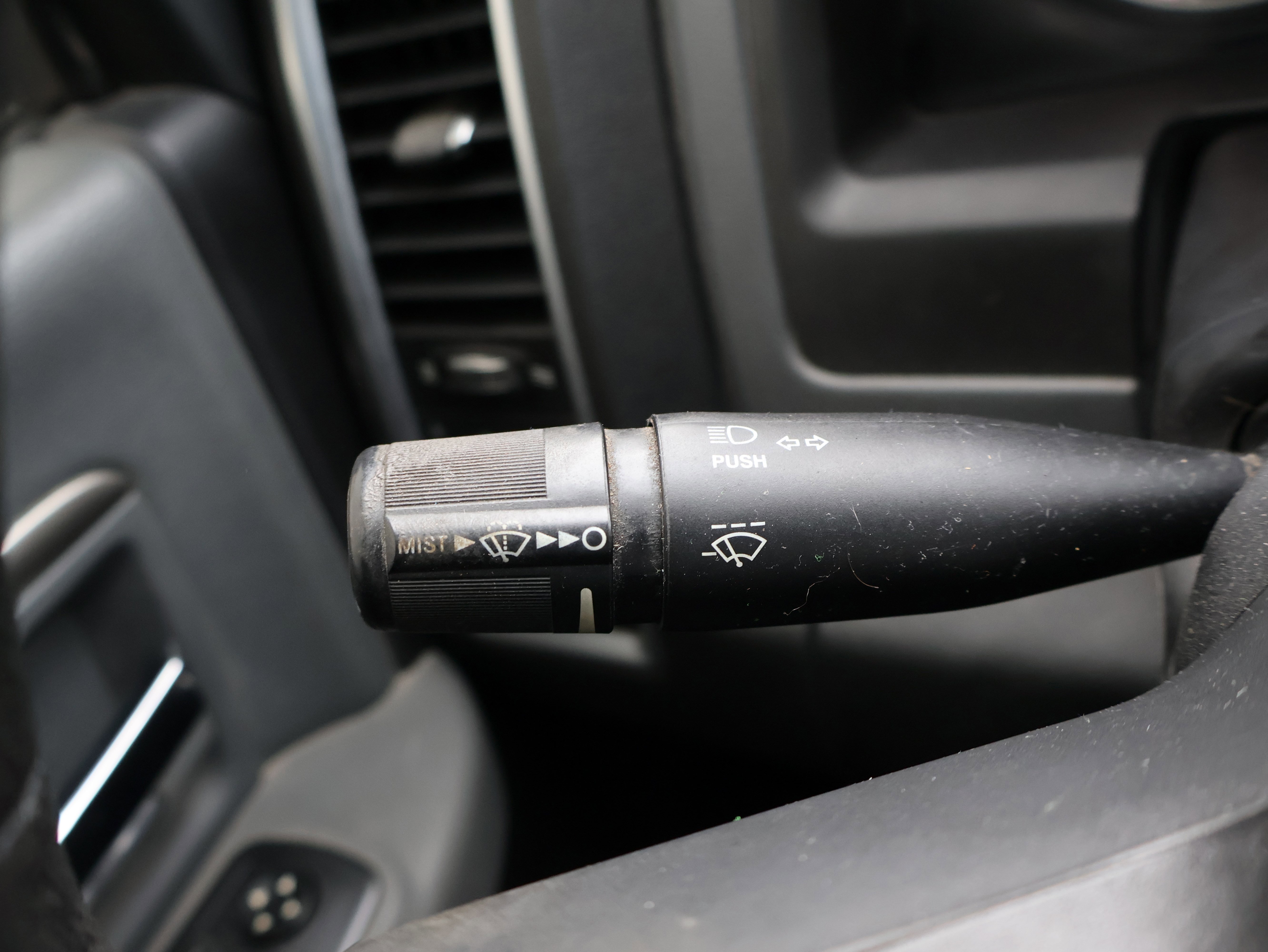 Used 2016 RAM 2500 SLT image 37