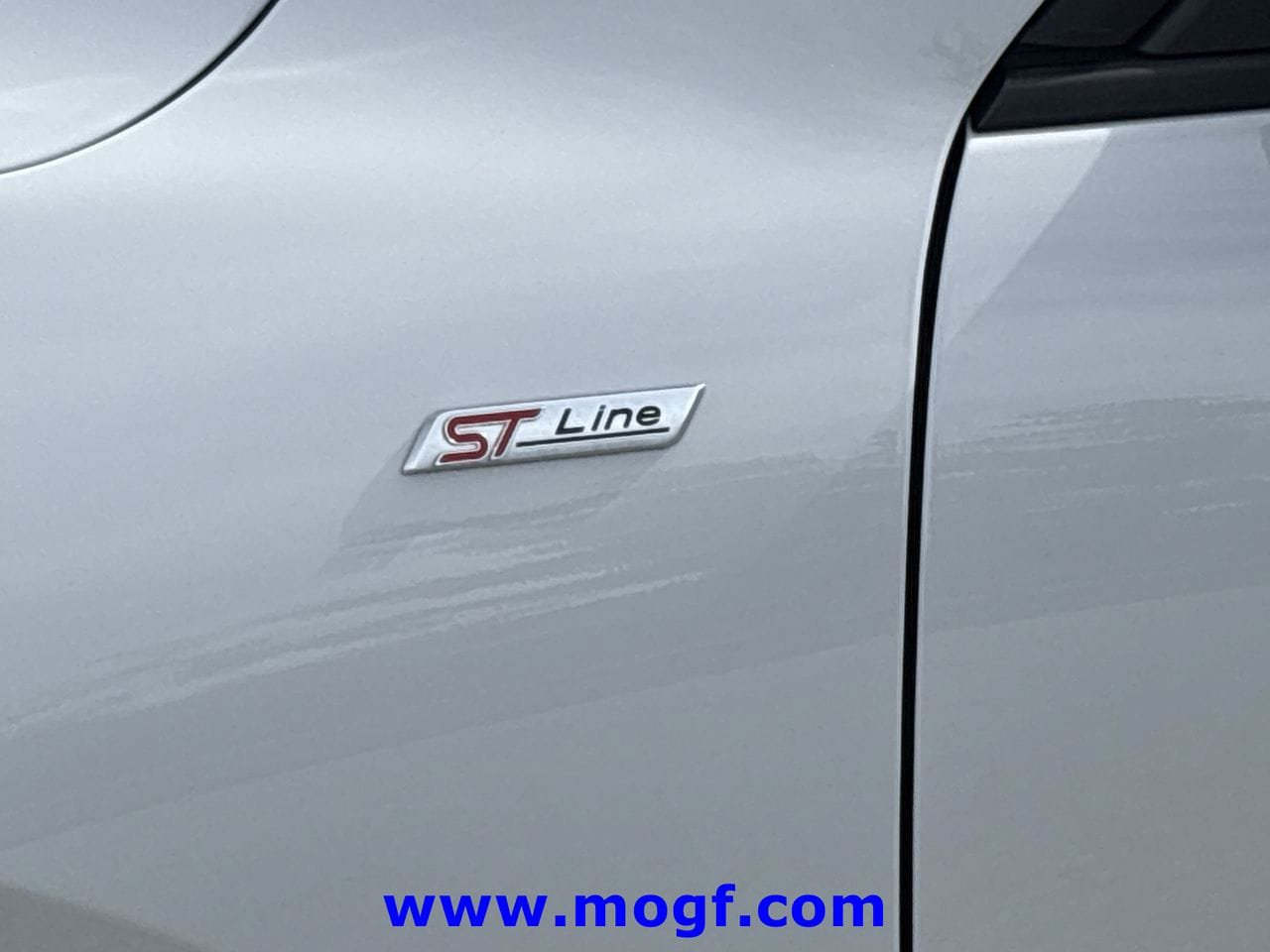 Used 2025 Ford Escape ST-Line FWD image 29