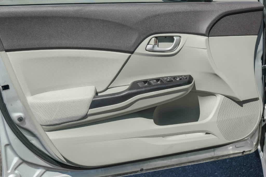 Used 2012 Honda Civic LX image 19