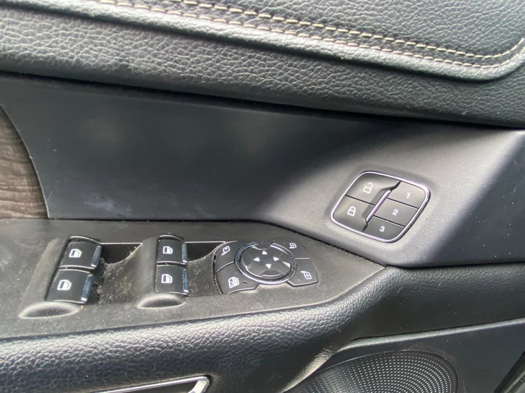 Used 2020 Ford Expedition Max Limited AWD/4WD image 11