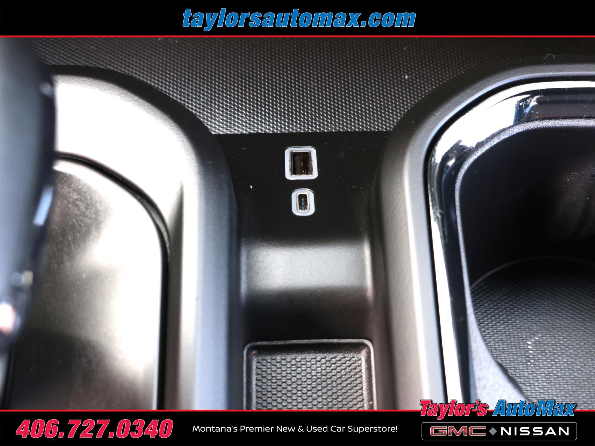 Used 2024 GMC Sierra 1500 AT4 w/ Technology Package AWD/4WD image 27