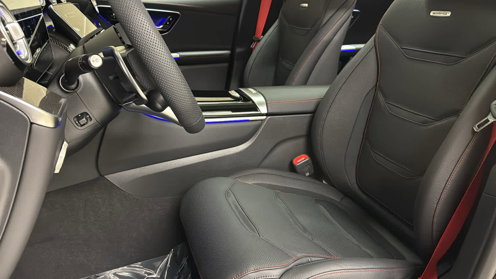 New 2026 Mercedes-Benz GLC 43 AMG 4MATIC image 28