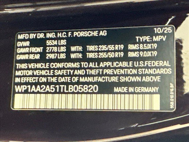 Certified 2026 Porsche Macan Turbo AWD/4WD image 26