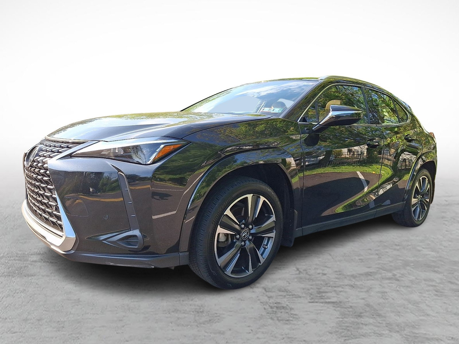 Certified 2023 Lexus UX 250h AWD w/ Premium Package image 3