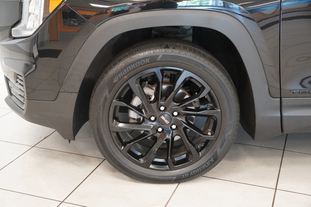 Used 2023 GMC Terrain SLE w/ Driver Convenience Package AWD/4WD image 18