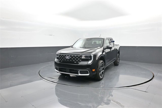 New 2026 Ford Maverick Lariat image 3