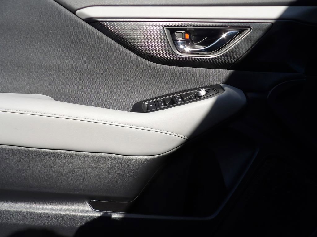 Used 2025 Subaru Outback Premium w/ Popular Package #1 image 9