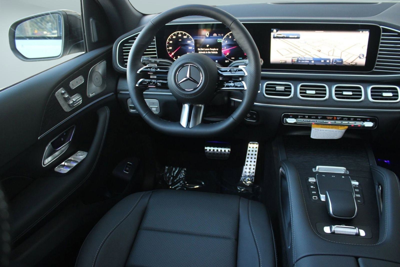 New 2026 Mercedes-Benz GLS 450 4MATIC image 33