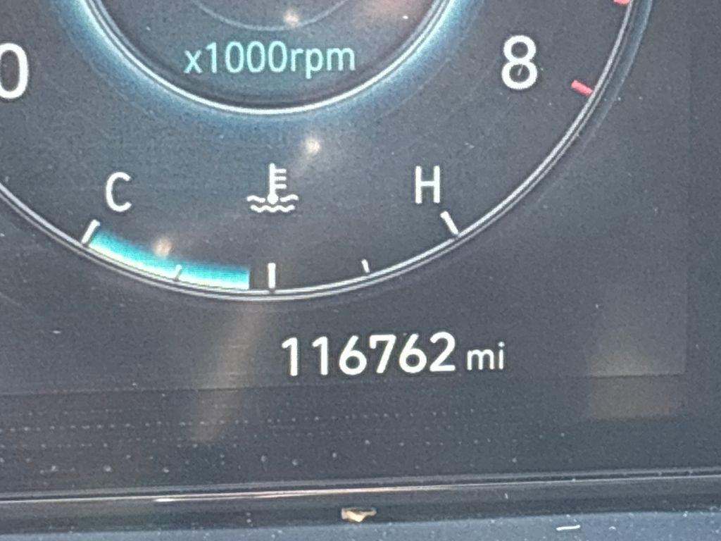 Used 2023 Hyundai Tucson Limited image 23