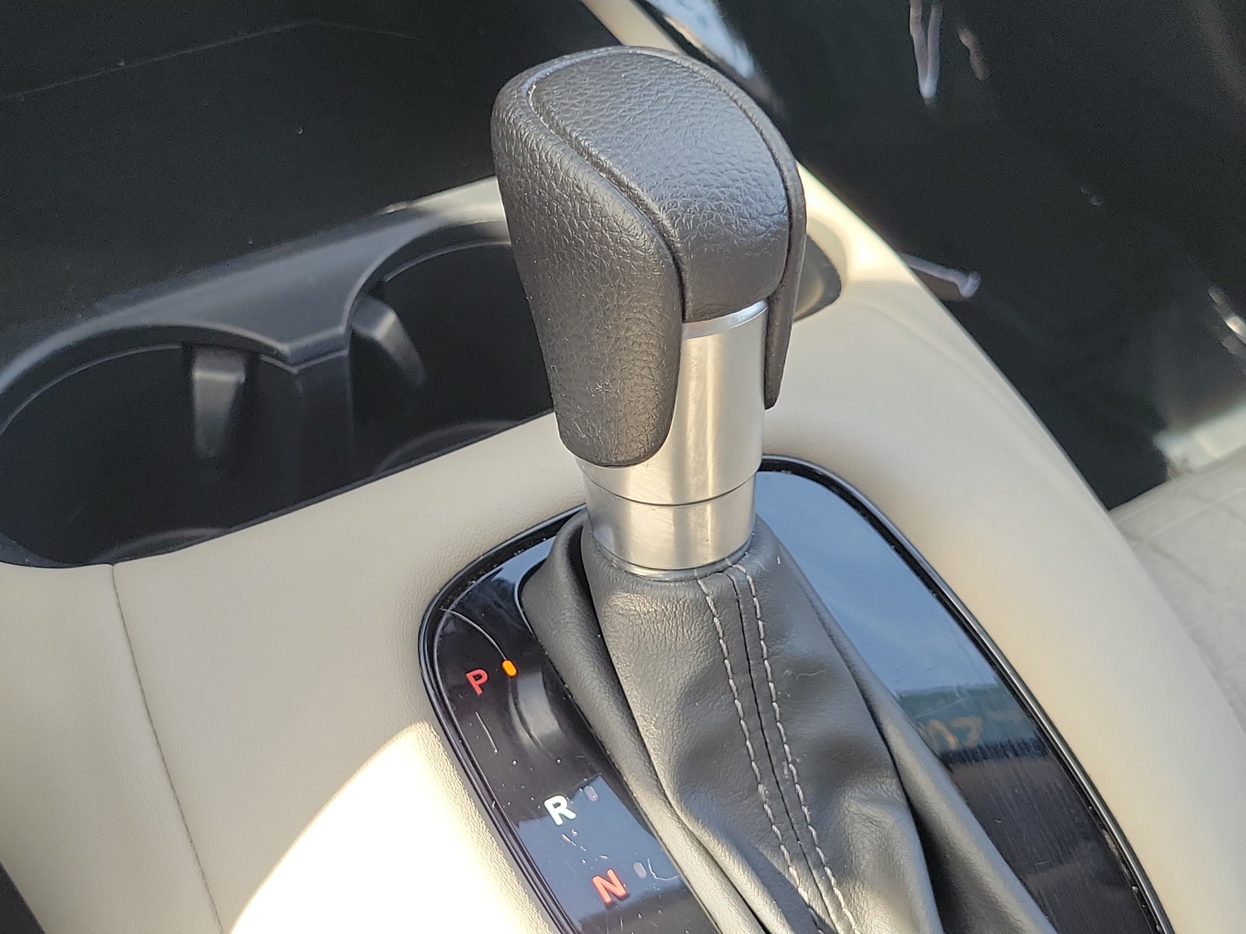 Certified 2024 Honda HR-V LX image 29