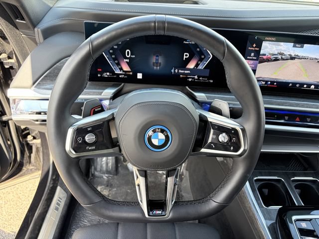 Used 2025 BMW 750e xDrive AWD/4WD image 20
