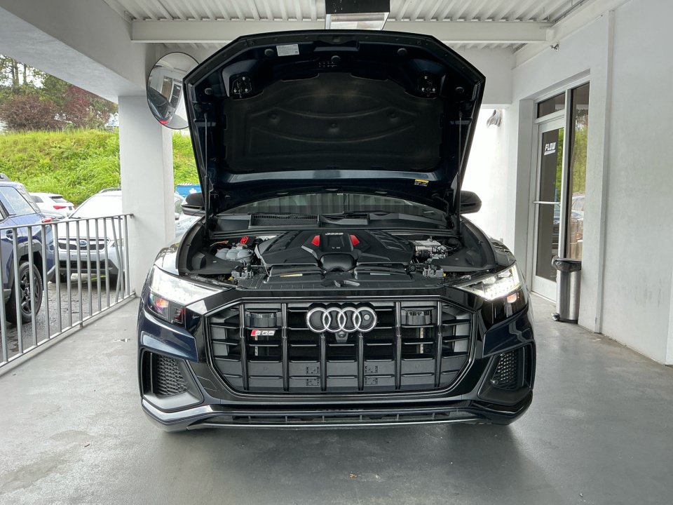 Used 2023 Audi SQ8 Prestige AWD/4WD image 16
