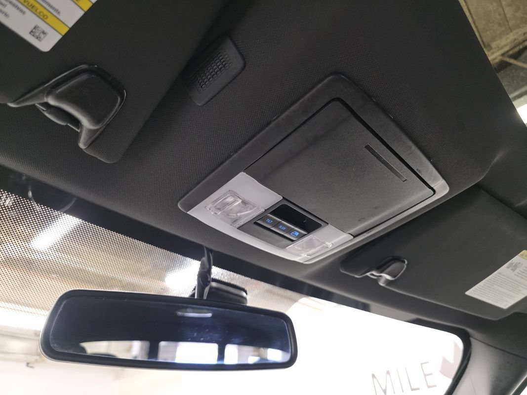 Used 2013 Ford F150 Platinum AWD/4WD image 34