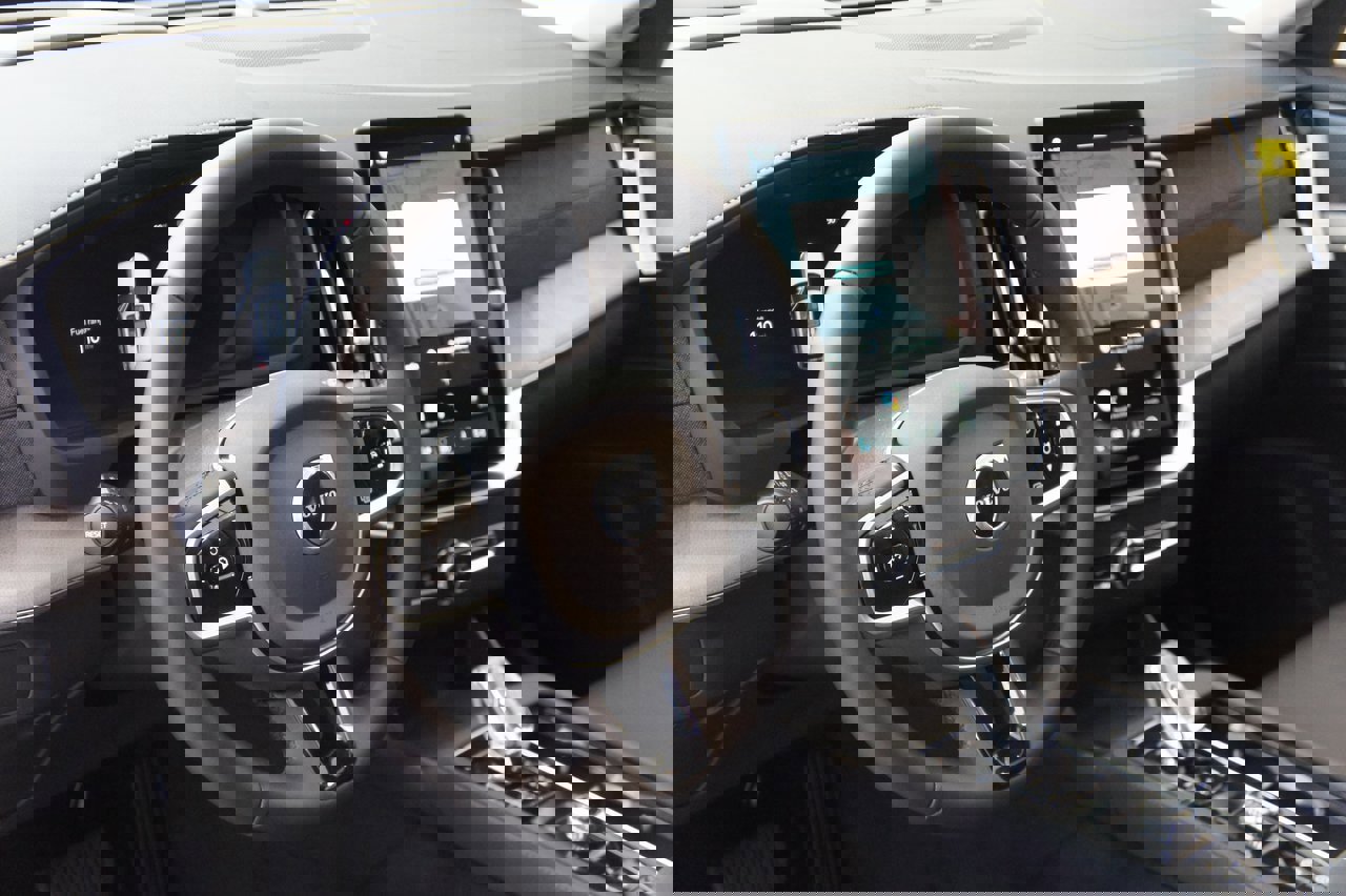 New 2026 Volvo XC90 B6 Ultra image 7