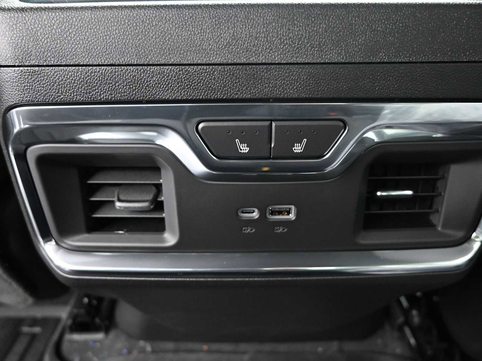 New 2026 GMC Sierra 2500 SLT w/ SLT Premium Package image 22