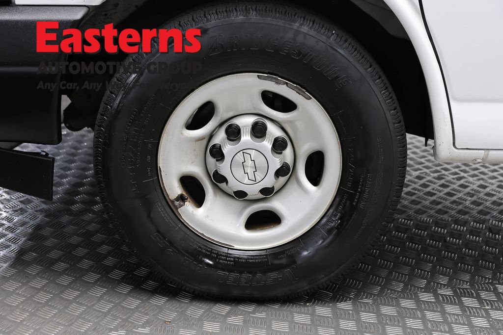 Used 2019 Chevrolet Express 2500 w/ Safety Package RWD image 31