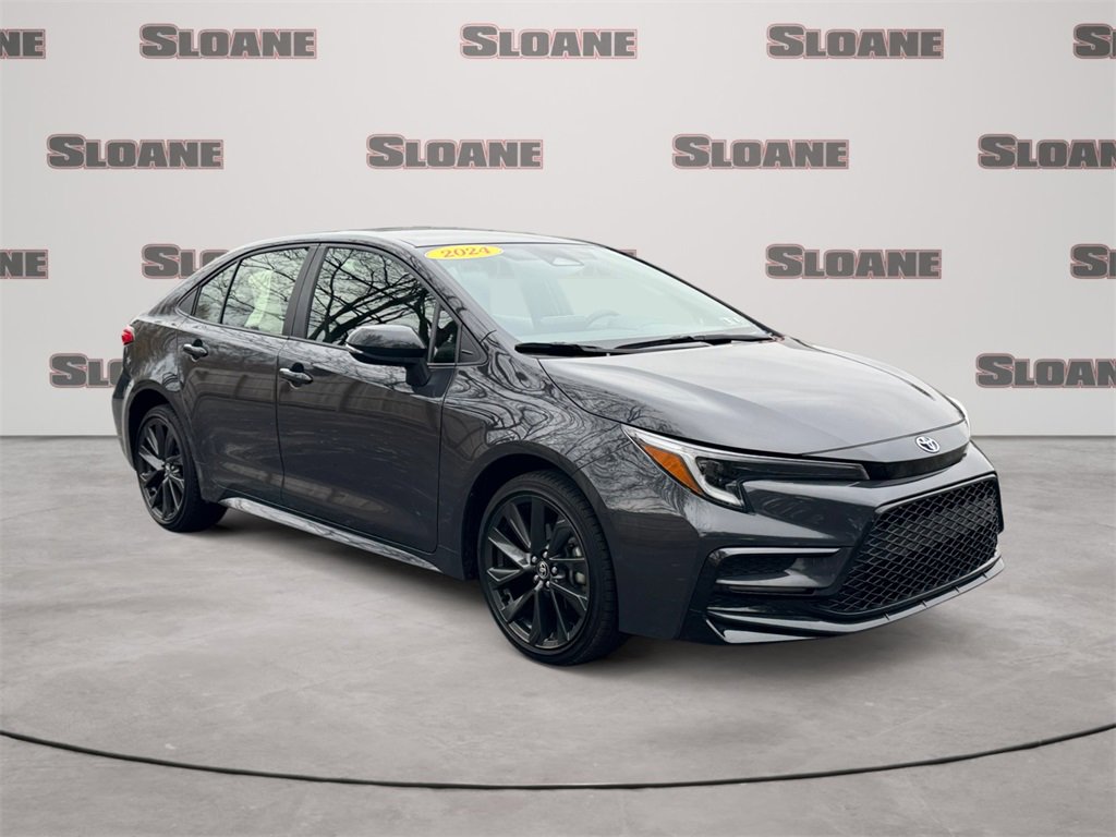 Used 2024 Toyota Corolla SE image 7