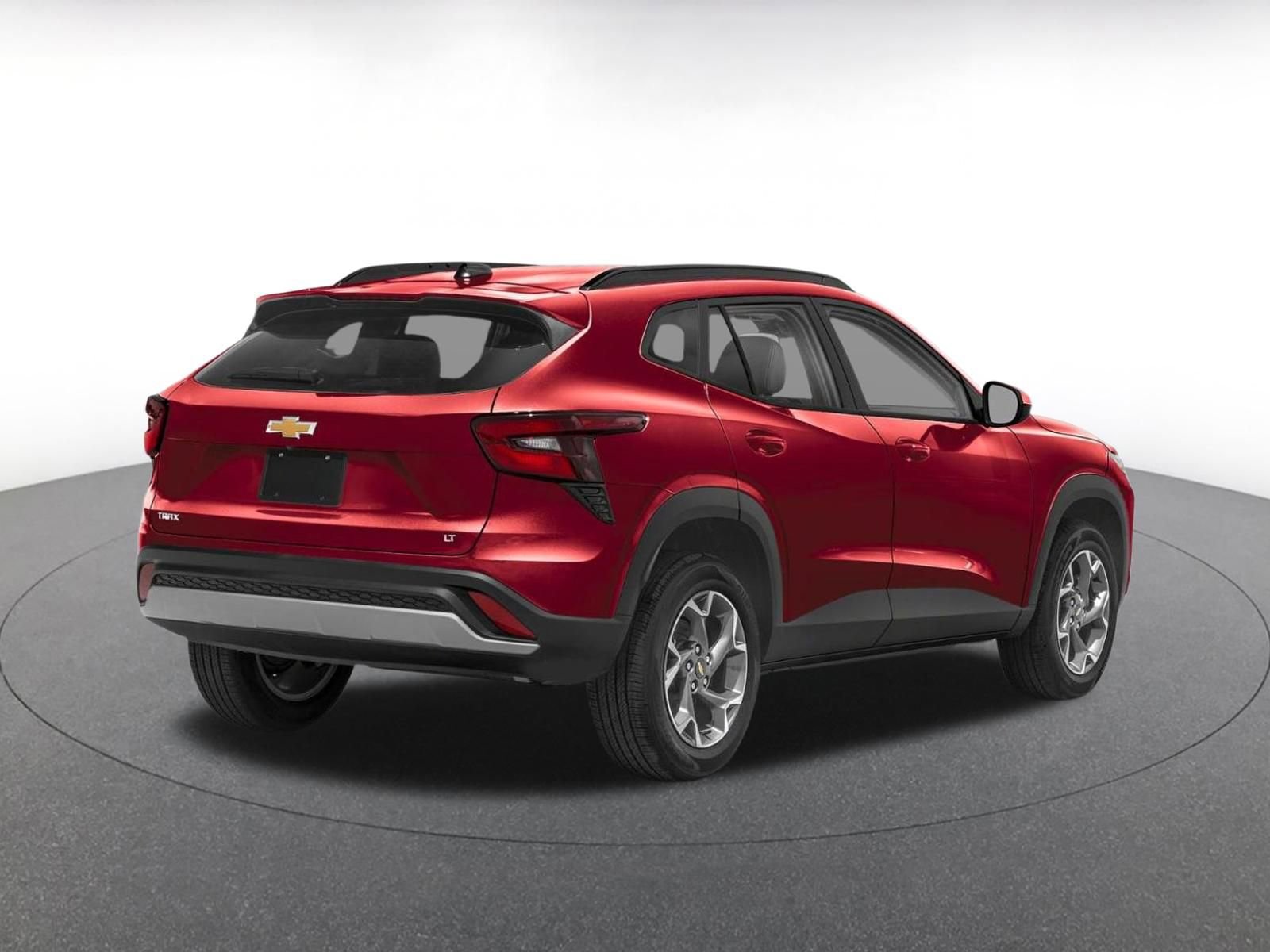 Used 2025 Chevrolet Trax LT w/ LT Convenience Package FWD video 2