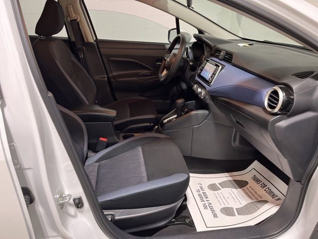 Used 2024 Nissan Versa SV FWD image 29