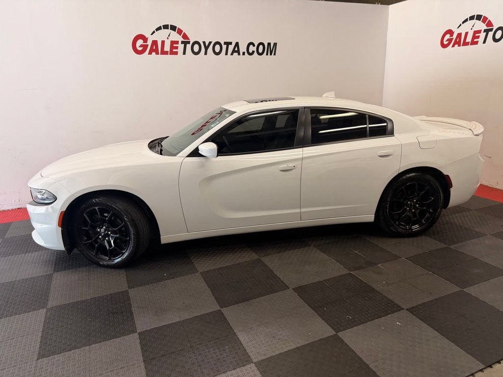 Used 2016 Dodge Charger SXT w/ AWD Plus Group image 9