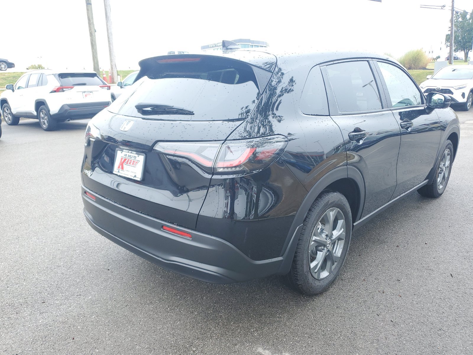 Used 2027 Honda HR-V LX image 4