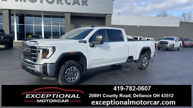 Used 2024 GMC Sierra 3500 SLE w/ SLE Convenience Package image 1