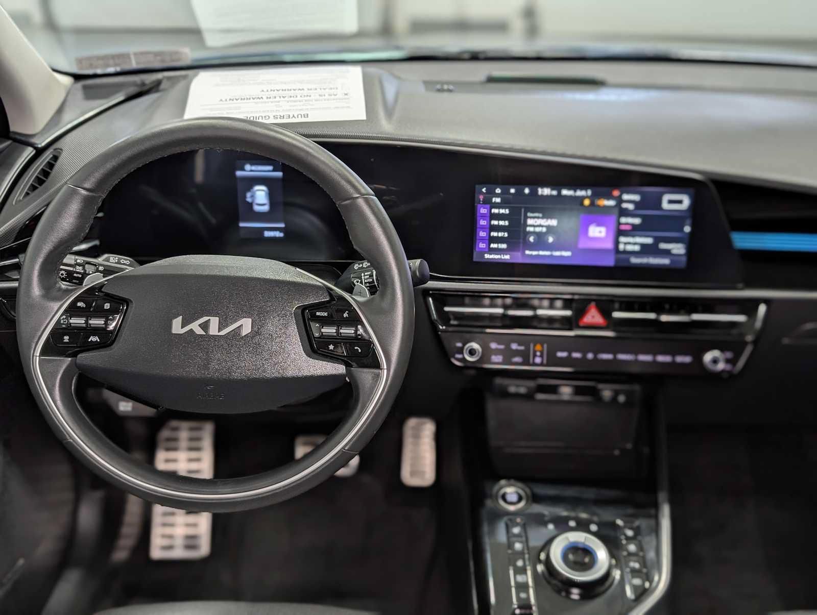 Certified 2023 Kia Niro SX Touring FWD image 6