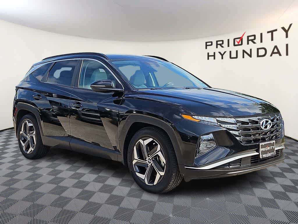 Used 2023 Hyundai Tucson SEL w/ Convenience Package FWD image 3