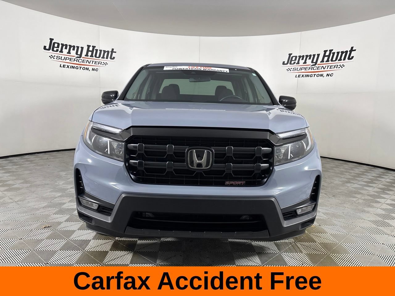 Used 2024 Honda Ridgeline Sport image 3