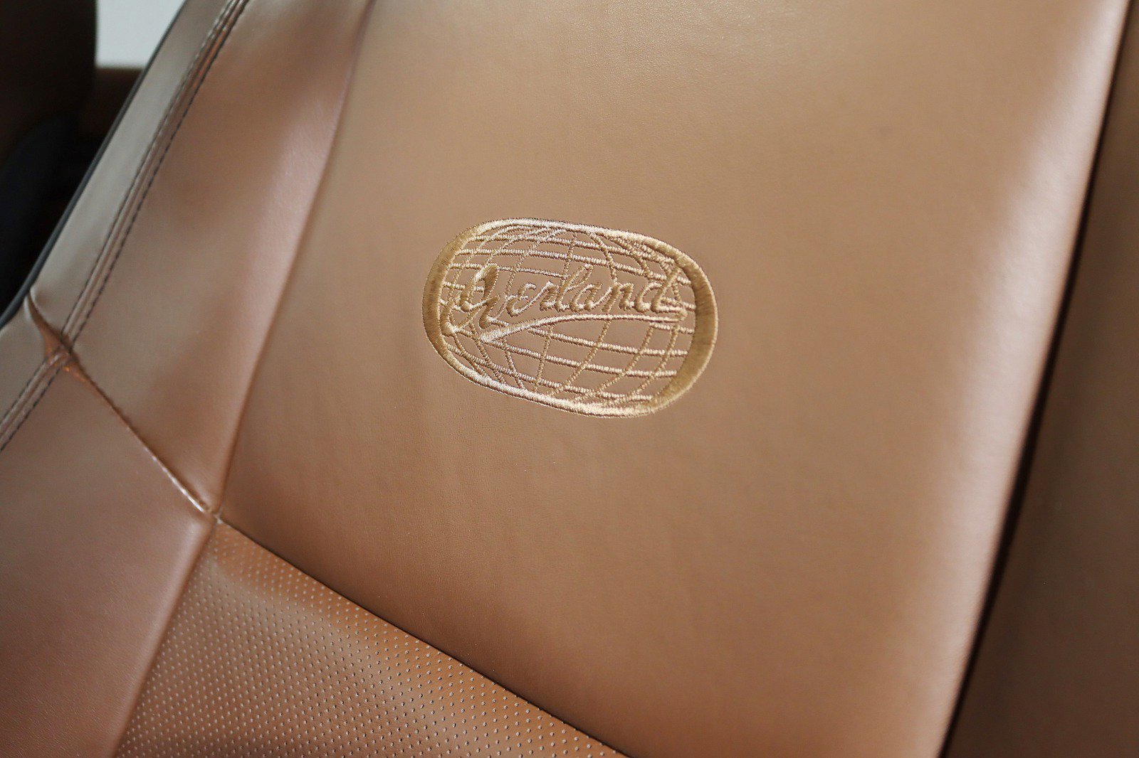 Used 2021 Jeep Grand Cherokee Overland image 27