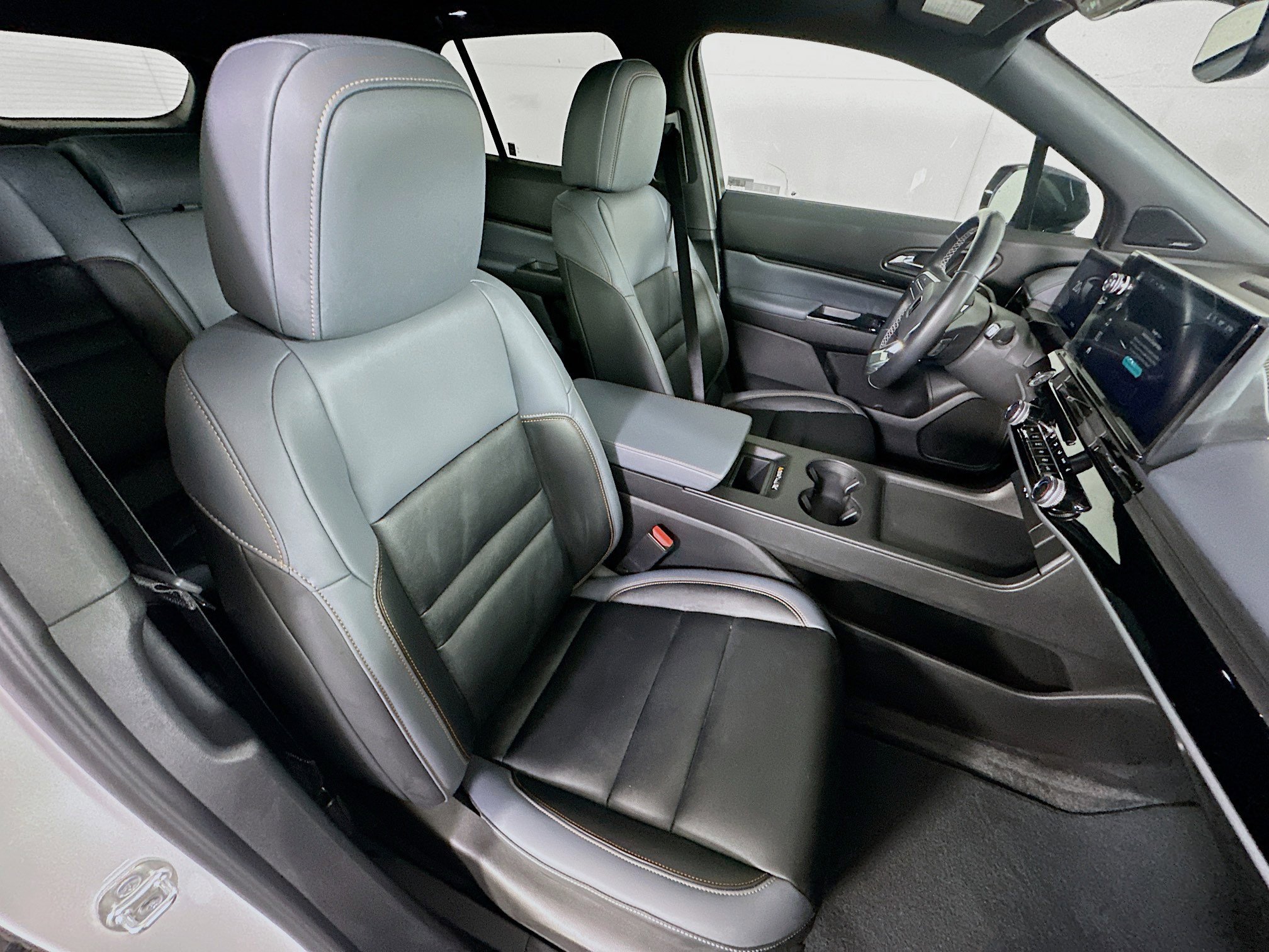 Used 2024 Honda Prologue Touring image 32