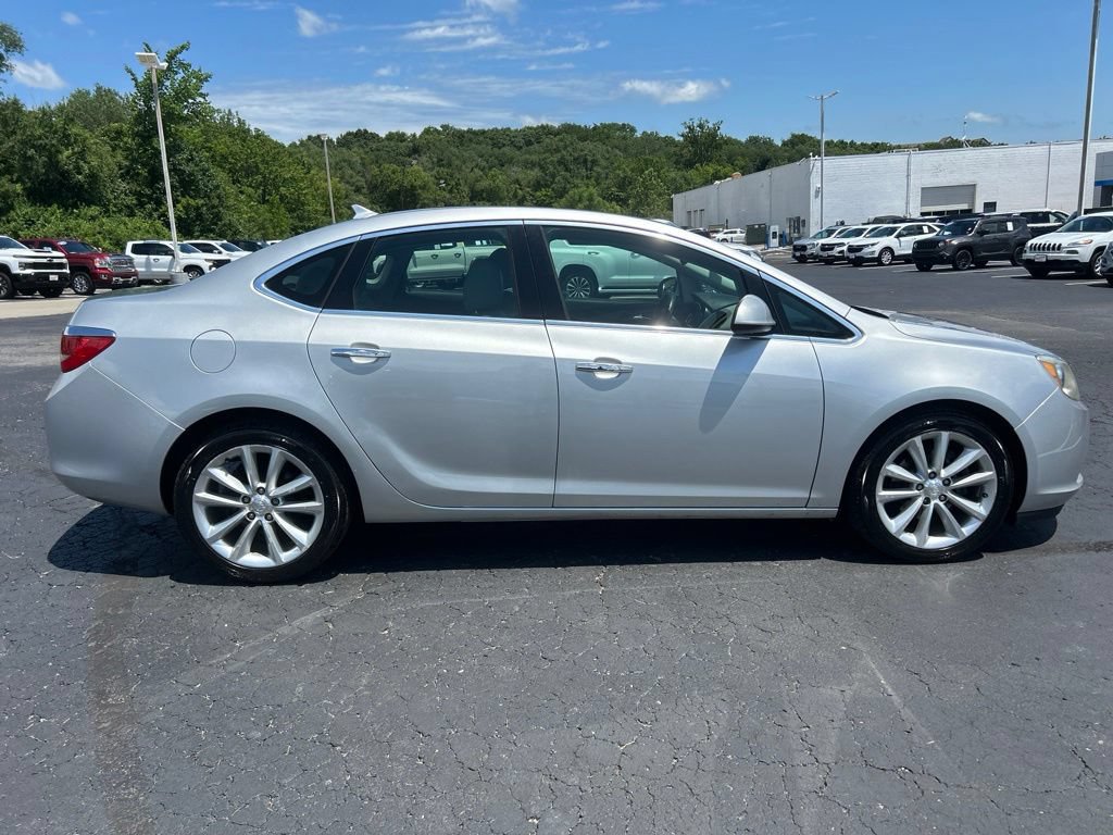 Used 2014 Buick Verano FWD image 4