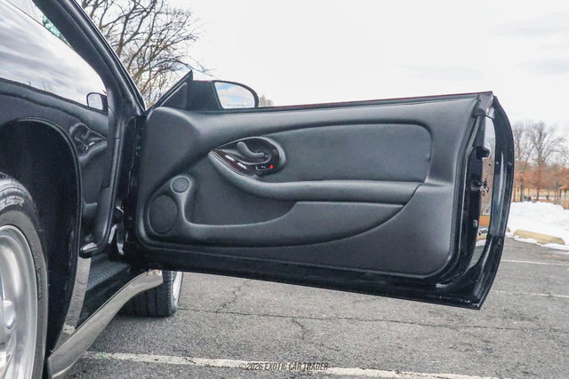 Used 2001 Pontiac Firebird Trans Am image 48