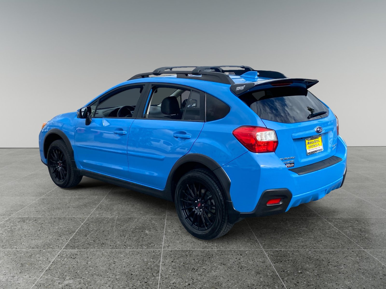 Used 2016 Subaru Crosstrek 2.0i Limited AWD/4WD image 3